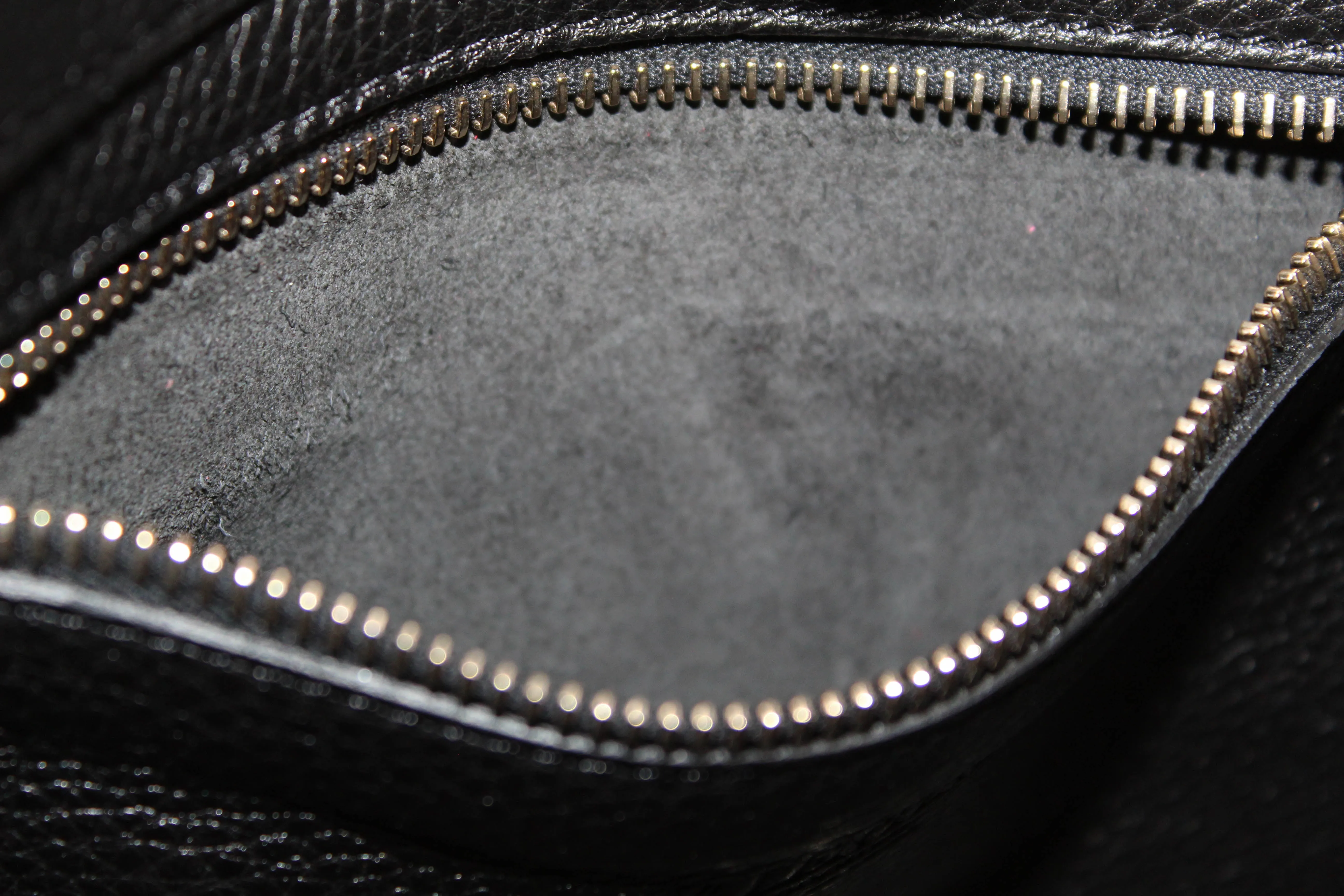 Authentic New Valentino Black Small Rockstud Calfskin Leather Tote Shoulder Bag