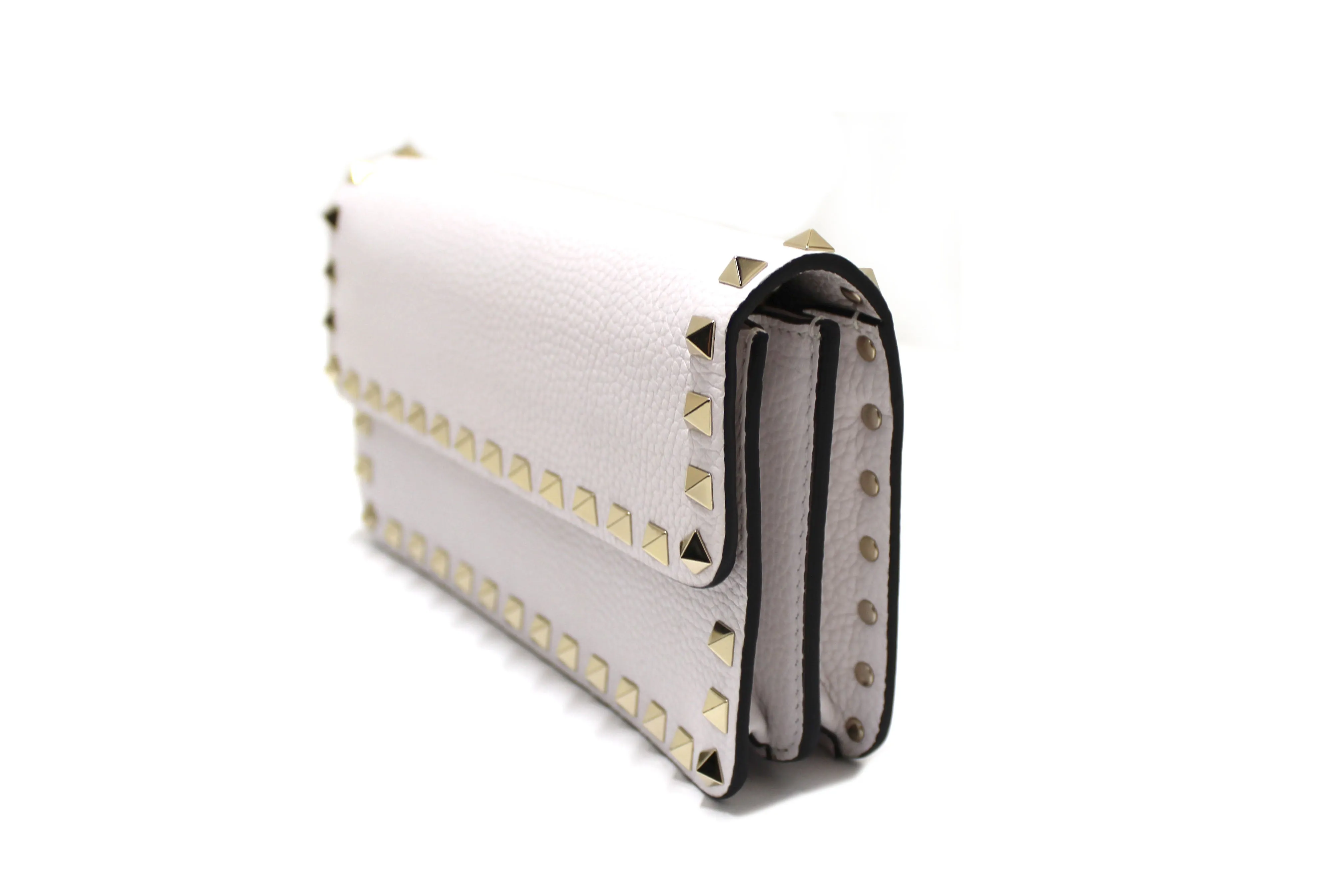 Authentic Valentino Garavani Rockstud White Grainy Calfskin Leather Wallet with Chain