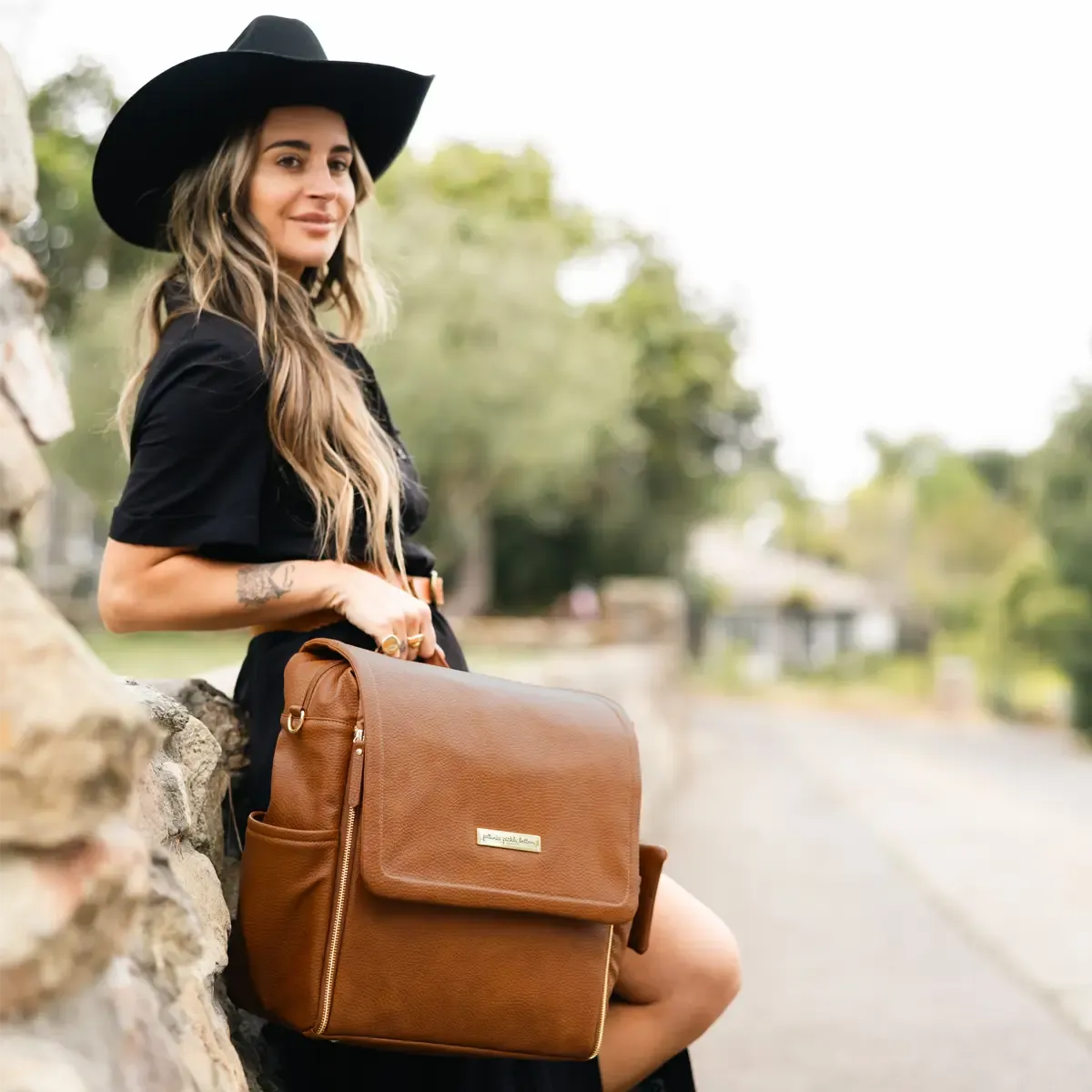 Boxy Backpack in Cedar & Accessory Bundle