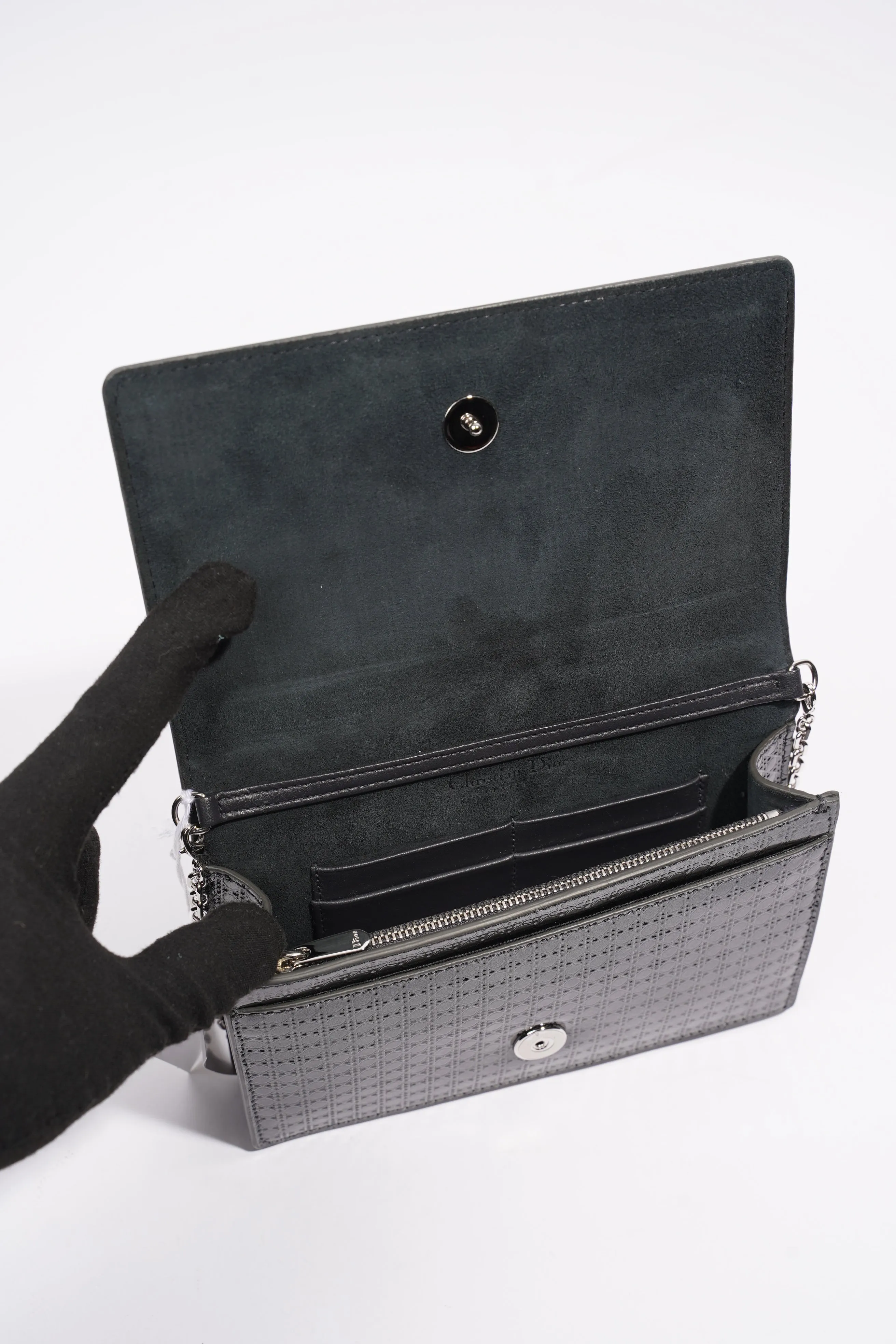 Christian Dior 30 Montaigne 2-in-1 Pouch Grey Patent Leather