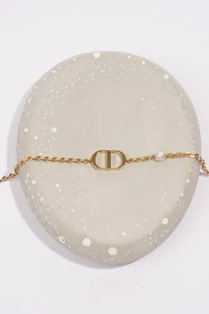 Christian Dior Petit CD Bracelet Gold / White Resin Pearl Base Metal