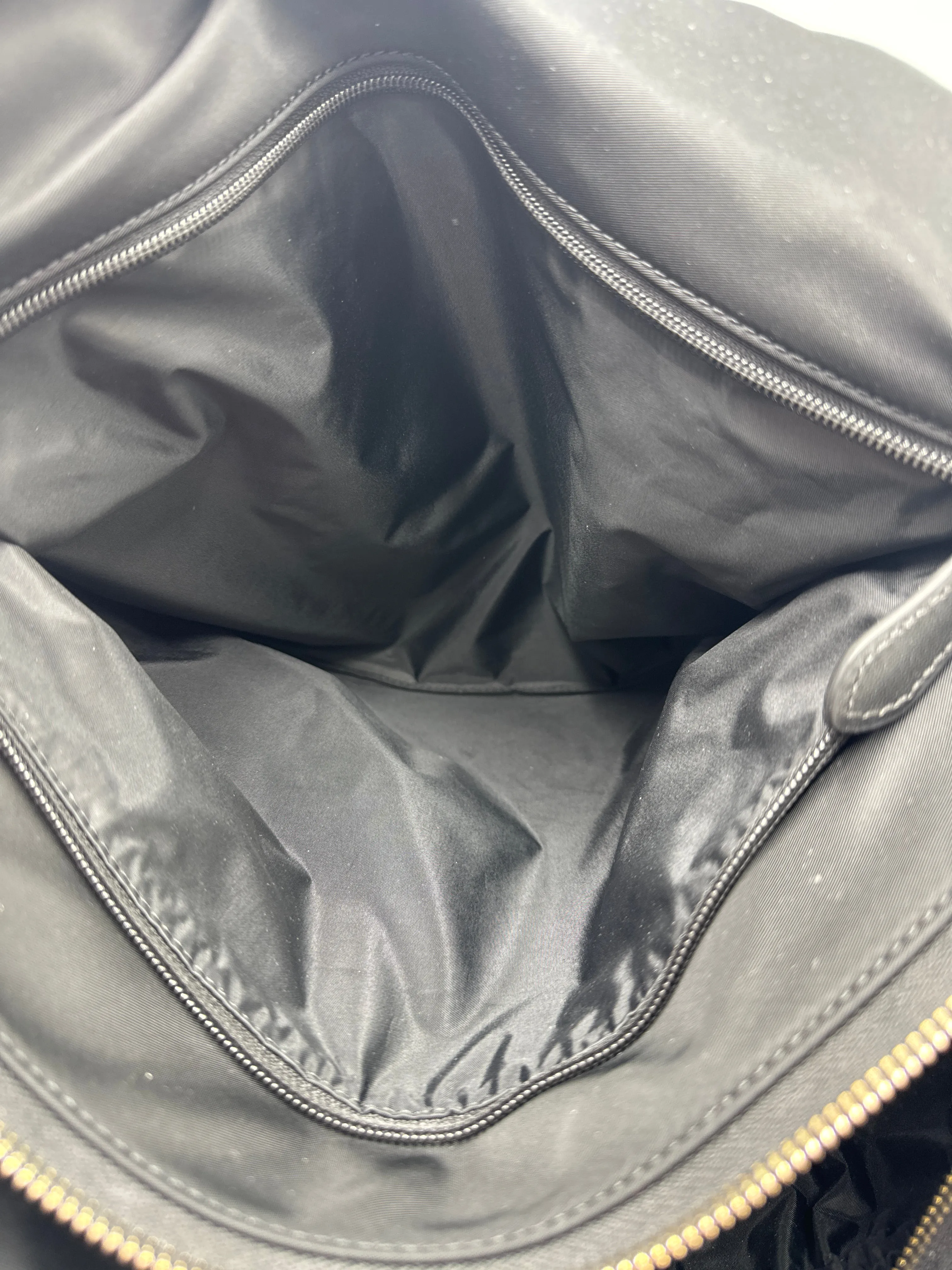 Diaper Bag / Tote Designer By Kate Spade