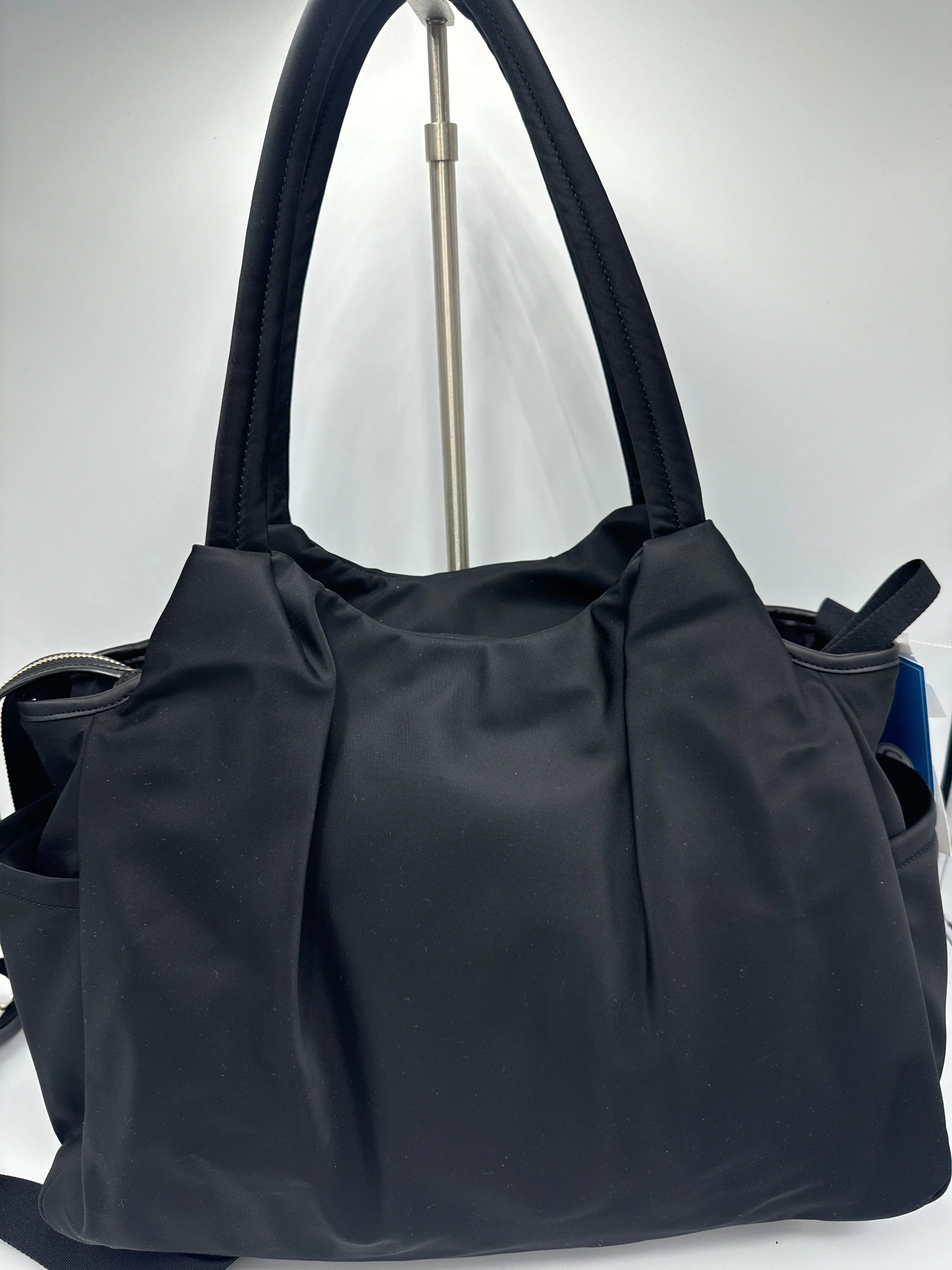 Diaper Bag / Tote Designer By Kate Spade