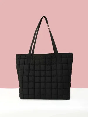Quilted Charm Carryall Shoulder Bag for Any Occasion
